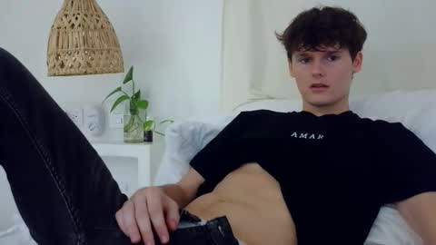 Cam online show from 05-21-26, 12:39