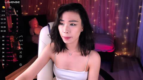 Kiki online show from 12-29-24, 09:20