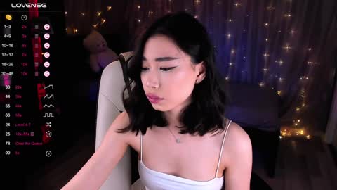 Kiki online show from 01-18-25, 06:43