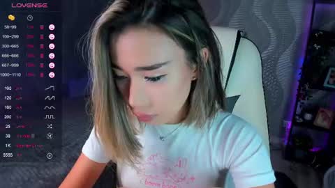 Kiki online show from 07-24-26, 03:54
