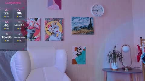 Snapshot of sensuallucy233 chatting on 11-02-25, 09:00 sensuallucy233 online show from 11-02-25, 09:00