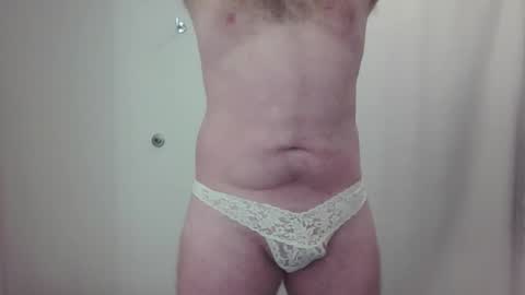 Snapshot of sensualuncut4u4fun chatting on 12-16-25, 05:40 sensualuncut4u4fun online show from 12-16-25, 05:40