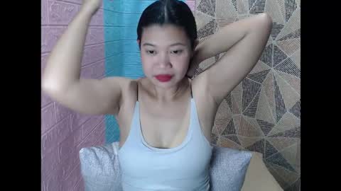 Snapshot of sensuouslips chatting on 09-17-25, 01:13 SensuousLips online show from 09-17-25, 01:13