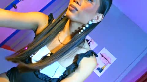 Snapshot of senyora_evangelista chatting on 07-14-26, 10:54 senyora_evangelista online show from 07-14-26, 10:54