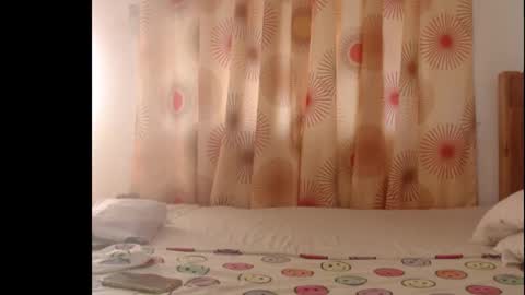 Snapshot of sera_booty chatting on 10-05-25, 06:45 Anne online show from 10-05-25, 06:45