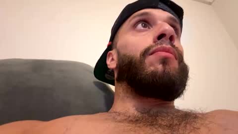 Snapshot of serebob4 chatting on 11-23-25, 03:17 serebob4 online show from 11-23-25, 03:17