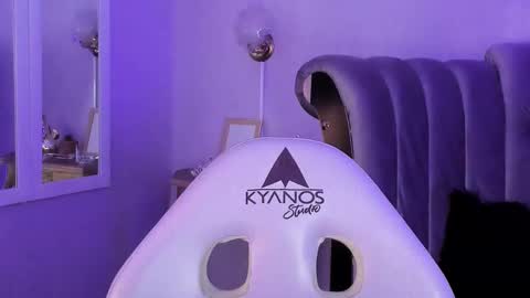 Seren  Follow me online show from 09-16-25, 02:45