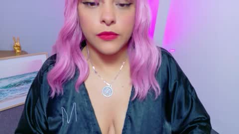 Snapshot of serena_15 chatting on 11-26-25, 12:06 Serena online show from 11-26-25, 12:06