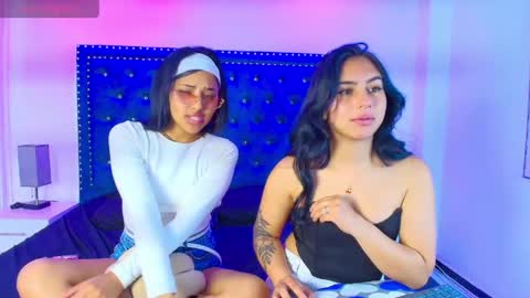 Serena and zoe online show from 04-15-26, 07:58