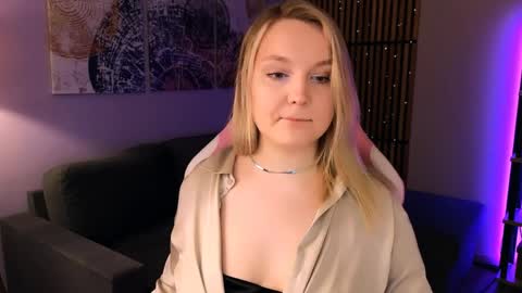 Serena online show from 04-06-26, 09:32