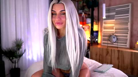 Serene Sophiex online show from 02-02-26, 09:02