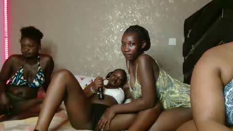 Serene online show from 11-18-25, 04:55