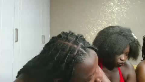 Serene online show from 11-30-25, 03:38