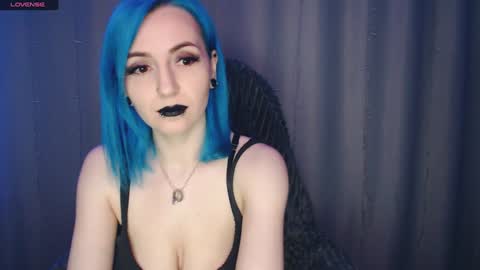 Snapshot of sereniiity chatting on 01-09-25, 02:11 Alexia online show from 01-09-25, 02:11