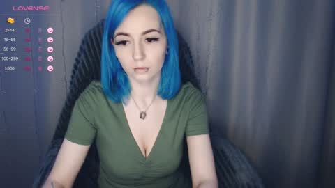 Snapshot of sereniiity chatting on 01-12-25, 02:24 Alexia online show from 01-12-25, 02:24