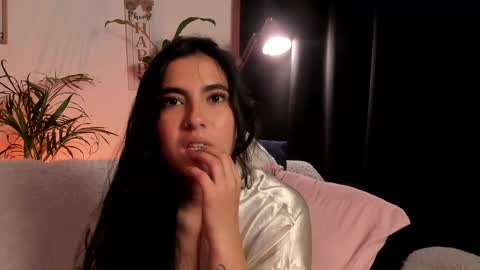 Snapshot of serenity_day chatting on 02-19-25, 05:38 Serenity online show from 02-19-25, 05:38