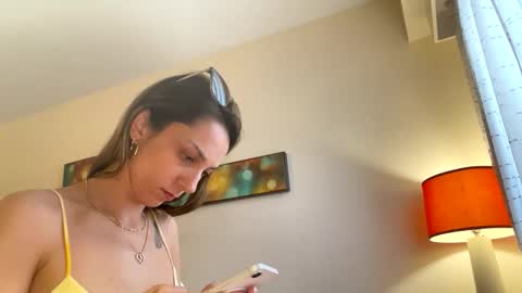 serenityroseee online show from 05-25-26, 06:47