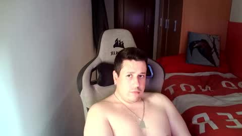 Snapshot of sergio95n chatting on 03-01-26, 04:31 Pollos online show from 03-01-26, 04:31