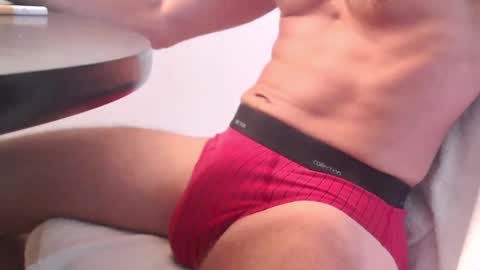 Snapshot of sergio_ch chatting on 11-09-25, 03:38 sergio_ch online show from 11-09-25, 03:38