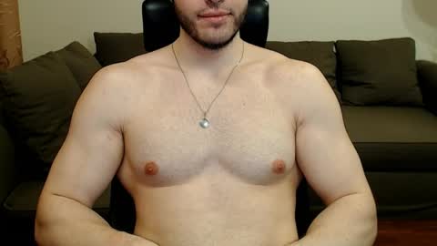 Snapshot of sergiotitan3271 chatting on 04-13-26, 10:26 Serg Superior online show from 04-13-26, 10:26