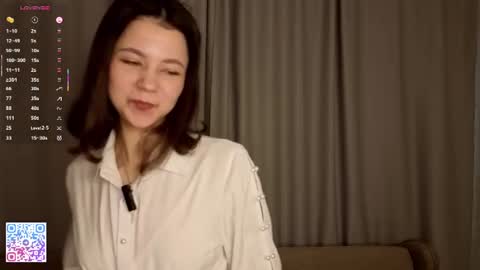 Snapshot of serinazele chatting on 07-13-26, 07:11 Melissa online show from 07-13-26, 07:11