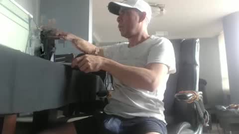 hetero serio discreto online show from 01-11-25, 06:54