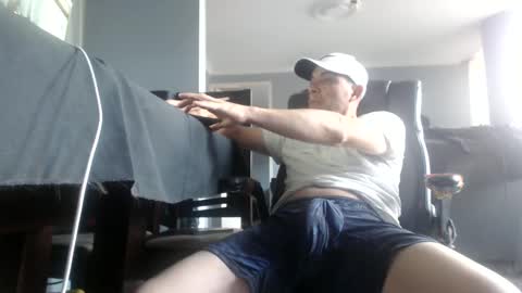 hetero serio discreto online show from 01-13-25, 10:24