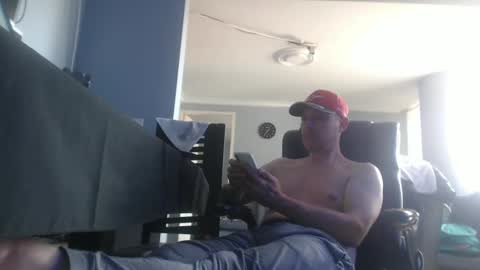 hetero serio discreto online show from 01-31-25, 06:36