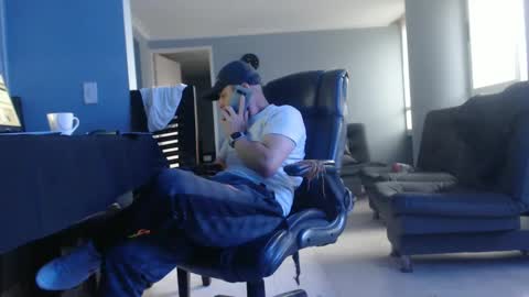 hetero serio discreto online show from 02-27-25, 10:31