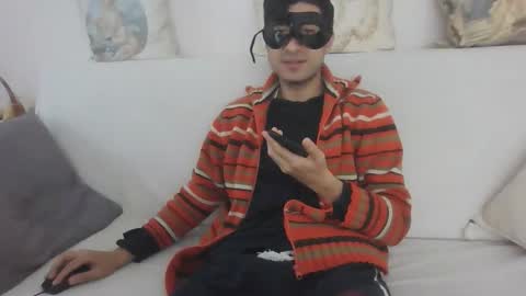 sero98313230 online show from 11-19-25, 11:32