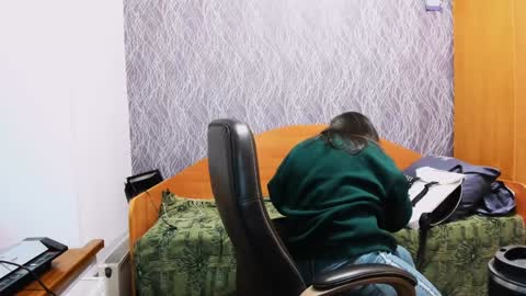 VIOLA online show from 02-05-25, 05:41