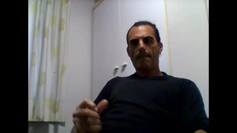 Snapshot of servamp77 chatting on 10-15-25, 03:23 servamp77 online show from 10-15-25, 03:23