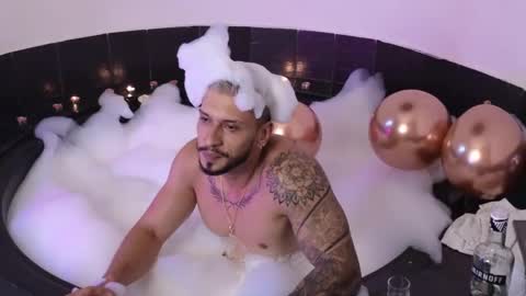 HEY IM SETH online show from 03-01-25, 02:59