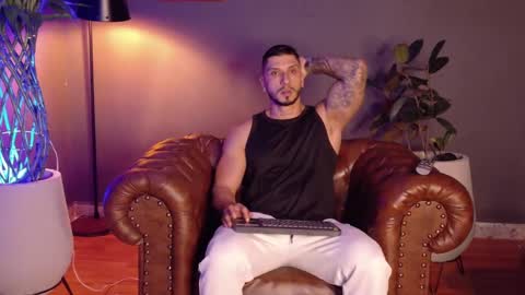 HEY IM SETH online show from 10-07-25, 06:27