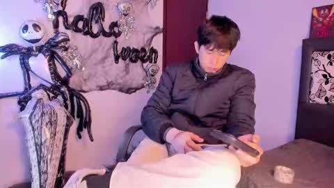 Snapshot of setsuna_10 chatting on 10-30-25, 01:29 david online show from 10-30-25, 01:29