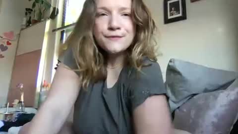 Snapshot of seturselfonfyre chatting on 02-13-26, 07:54 seturselfonfyre online show from 02-13-26, 07:54