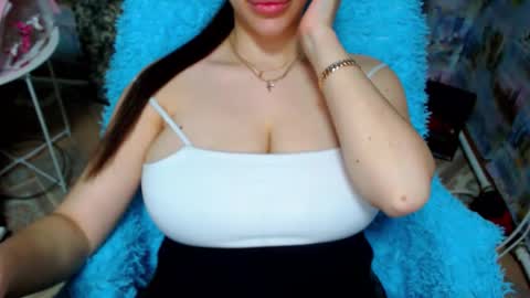 Snapshot of seu_cute chatting on 12-14-25, 11:48 seu_cute online show from 12-14-25, 11:48