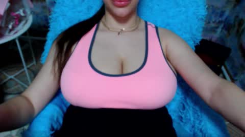 Snapshot of seu_cute chatting on 12-17-25, 07:31 seu_cute online show from 12-17-25, 07:31