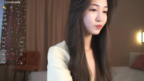 Sana online show from 05-20-26, 01:28