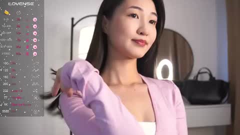 Snapshot of seulbi chatting on 07-10-26, 02:41 Sana online show from 07-10-26, 02:41