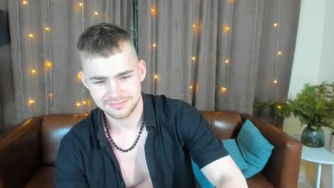 Snapshot of sevans14 chatting on 12-30-24, 05:55 SevanS14 online show from 12-30-24, 05:55