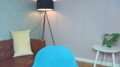 Snapshot of sevans14 chatting on 10-12-25, 07:57 SevanS14 online show from 10-12-25, 07:57