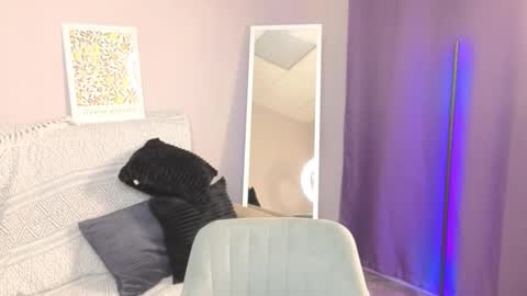 Snapshot of sevans14 chatting on 11-22-25, 01:37 SevanS14 online show from 11-22-25, 01:37