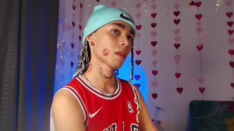 Snapshot of seven7xis chatting on 02-25-25, 04:46 Alexis online show from 02-25-25, 04:46