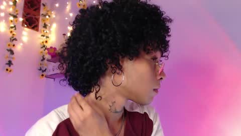 Snapshot of seven7xis chatting on 03-08-25, 04:12 Alexis online show from 03-08-25, 04:12