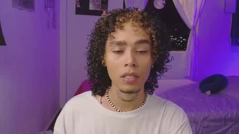 Snapshot of seven7xis chatting on 10-17-25, 03:42 Alexis online show from 10-17-25, 03:42