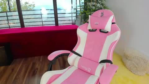 Snapshot of seven_sinsss chatting on 09-09-25, 04:45 seven_sinsss online show from 09-09-25, 04:45