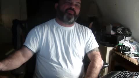 Snapshot of seveninchrichard chatting on 02-02-25, 12:30 Seven online show from 02-02-25, 12:30