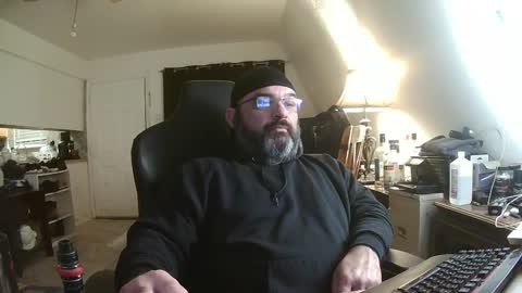 Snapshot of seveninchrichard chatting on 02-19-25, 10:23 Seven online show from 02-19-25, 10:23