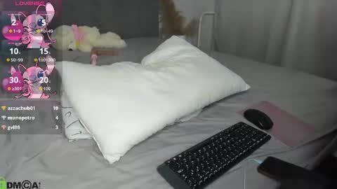 Snapshot of sew_sunny chatting on 07-14-26, 10:21 Sew online show from 07-14-26, 10:21